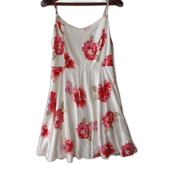 Old Navy Dresses & Skirts - Old Navy Floral Midi Spaghetti Strap A Line Dress | Medium